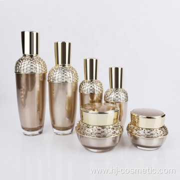 High-grade luxury cosmetic bottles court retro acrylic cosmetic bottle/jars with good price